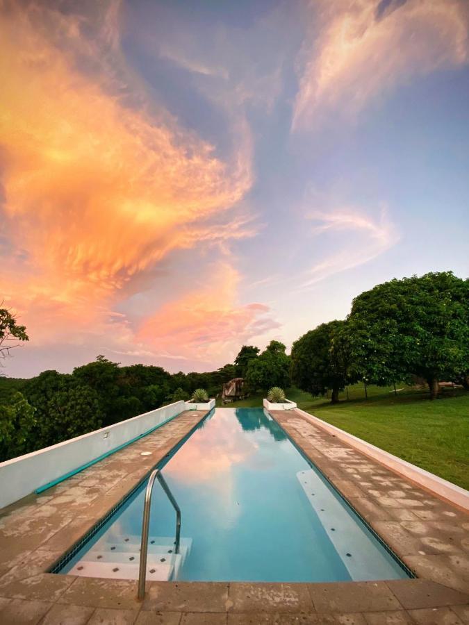 Hotel Lejos Eco Retreat à Vieques Extérieur photo